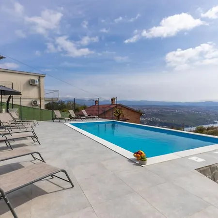 Bregha - Three Bedroom With Sea View Apartment Matulji