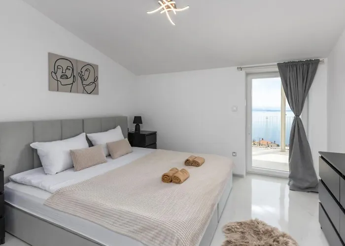 Bregha - Three Bedroom With Sea View マトゥリ